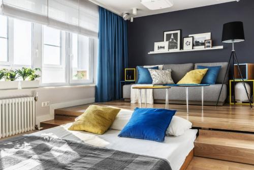 Зонирование однокомнатной квартиры стеллажом. Зонирование однокомнатной квартиры: 50+ фото лучших решений