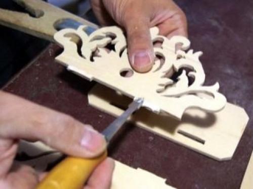 Выпиливание лобзиком из фанеры своими руками. Подготовка к работе 04 Выпиливание лобзиком из фанеры своими руками. Подготовка к работе 04