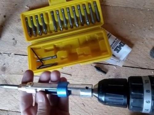 Инструмент для выпиливания дырок. Вырезания круглых отверстий в фанере 07