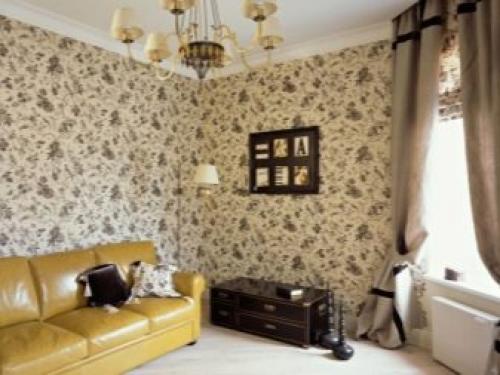 Какие обои поклеить в зале. Виды обоев 11