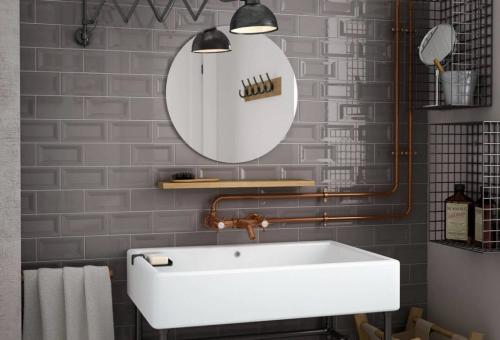 Какую плитку выбрать для ванной матовую или глянцевую. Какая кафельная плитка лучше: матовая или глянцевая для ванной