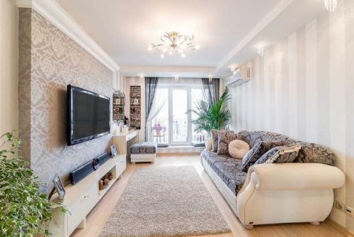 Как красиво скомбинировать обои в гостинной. Основные приемы комбинирования обоев