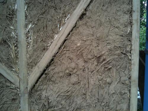 Как опилки влияют на микроклимат в бане. Плюсы и минусы