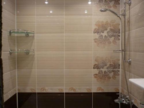 Плитка в ванной только в мокрой зоне. 5 советов, как сэкономить на плитке в ванной комнате