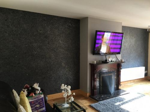 Обои в зал светлые. Виды обоев для зала