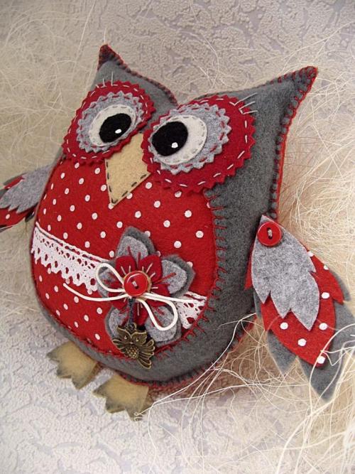 Поделка Сова из листьев и пластиковой бутылки. Поделка совы из втулки от туалетной бумаги. 05