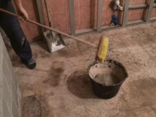 Укладка плитки на пол своими руками. Как класть плитку на пол своими руками – пошаговая инструкция