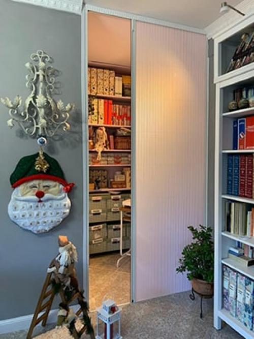 Какие современные дизайнерские решения помогут визуально разделить пространство без стен. Новые возможности: сетка плиссе