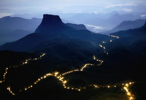 Сколько ступенек до 10 этажа. Был ли скрытый смысл? 09