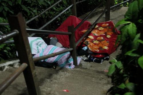 Сколько ступенек до 10 этажа. Был ли скрытый смысл? 19