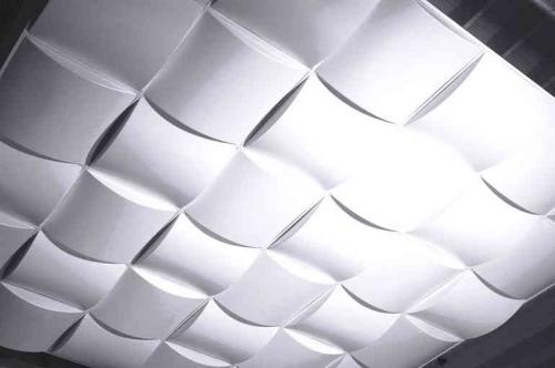 Почему не клеится потолочная плитка. Как клеить потолочную плитку, что бы она не отпала