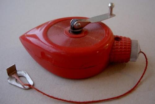 Как клеить потолочную плитку на побелку. Технология поклейки