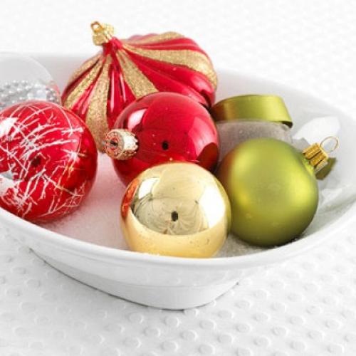 Переделка старых новогодних игрушек. Как обновить старые елочные игрушки