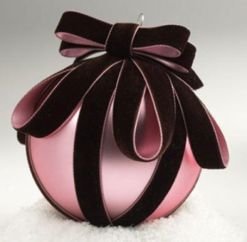 Переделка старых новогодних игрушек. Как обновить старые елочные игрушки