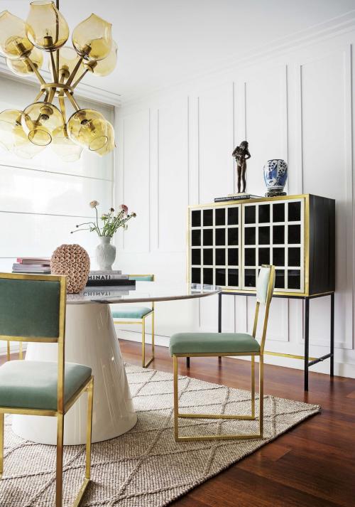 Дизайнерский стол со стульями в интерьере кухни.. Основные критерии подбора мебели для обеденной группы 16 Дизайнерский стол со стульями в интерьере кухни.. Основные критерии подбора мебели для обеденной группы 16