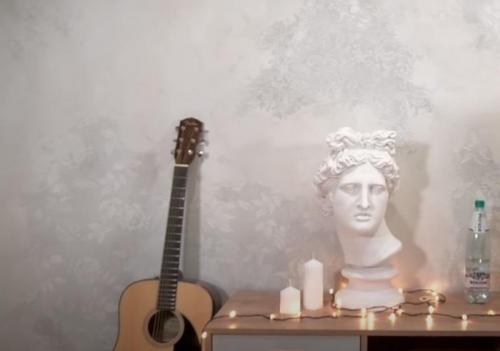 Какие материалы лучше использовать для ремонта, чтобы создать иллюзию простора.  Штукатурка или шпаклевка