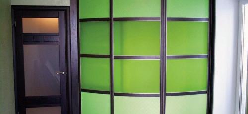 Угловой шкаф встроенный. Встроенный угловой шкаф купе – особенности, преимущества и недостатки