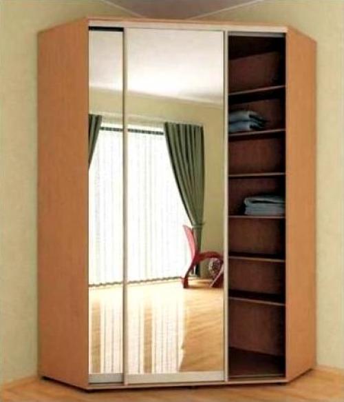 Угловые шкафы-купе в гостиную. Разновидности