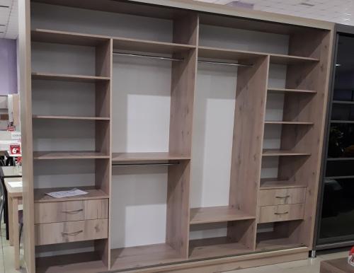 Наполнение шкафа с размерами. Внутреннее наполнение больших шкафов на примере чертежей и фото