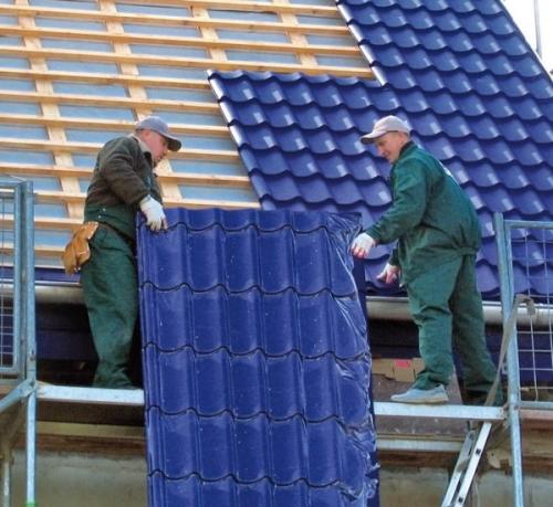 Монтаж металлочерепицы слева направо. Как правильно класть металлочерепицу – инструкция