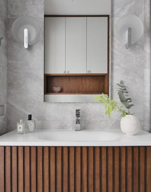 Интерьер получился весьма лаконичным, но при этом выразительным. 04