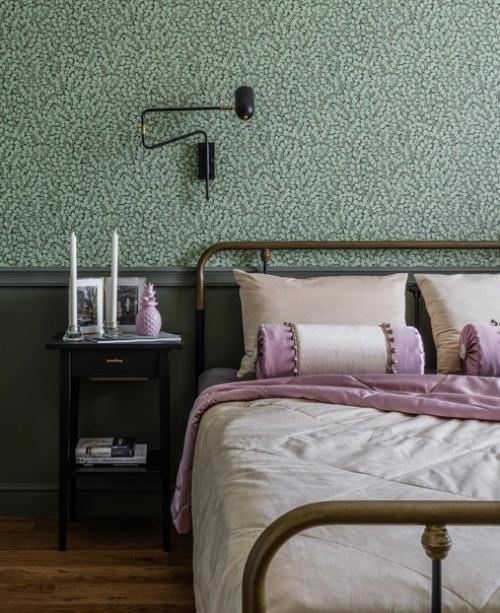 Зеленые оттенки в интерьере, они выглядят очень стильно и умиротворенно. 03