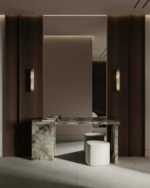 Небольшая прихожая - максимум стиля.

