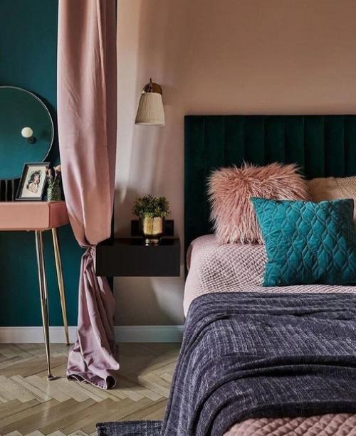 А по фотографиям. 07