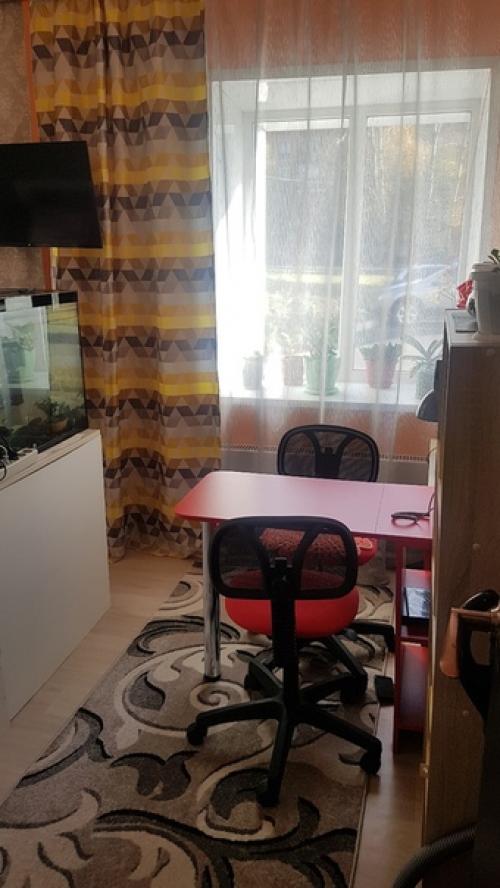 Из одной большой комнаты 18 кв. 08