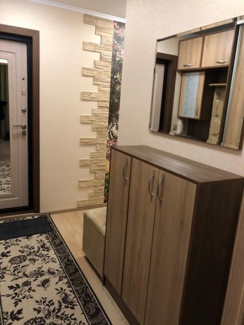 Обновили прихожую!  Строго не судите, мы не профессионалы. 03