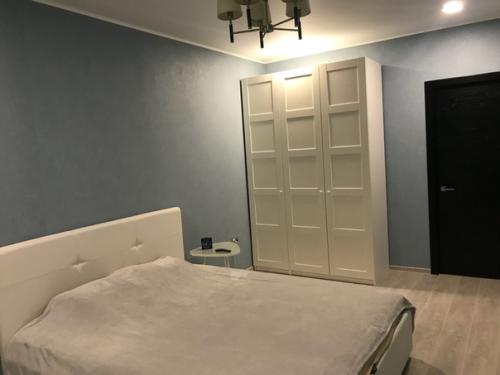 Чего-то не хватает в интерьере спальной комнаты. 05