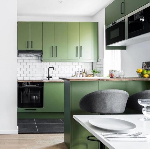 Ой, какой красивый свежий. 07