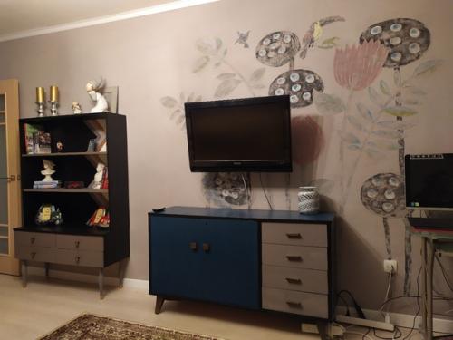 Сама реставрирую и дорабатываю старую мебель! 06