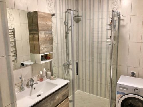 Показываю свою ванную комнату. 02