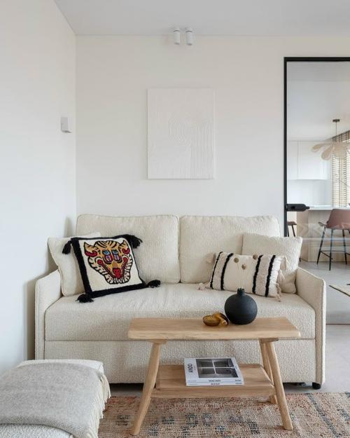 Небольшая, но невероятно уютная квартира 1974 года постройки. 01