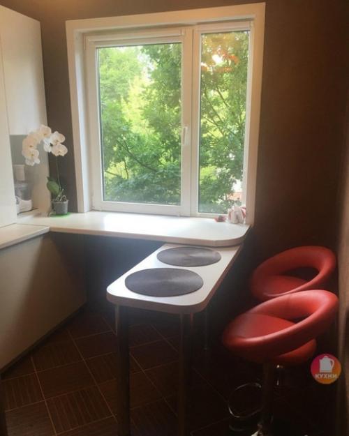 Вот такую кухню хозяева распланировали и реализовали сами! 06