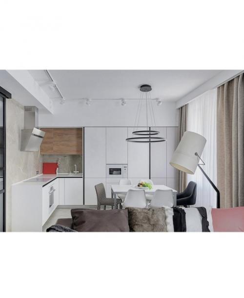 Интересная квартира - студия с отдельной спальней. 01