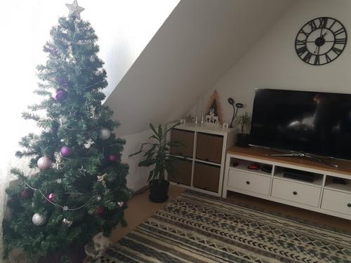 Обновили гостиную.  Как вам? 02