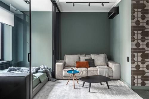 А так сразу и не скажешь, что это однушка. 06