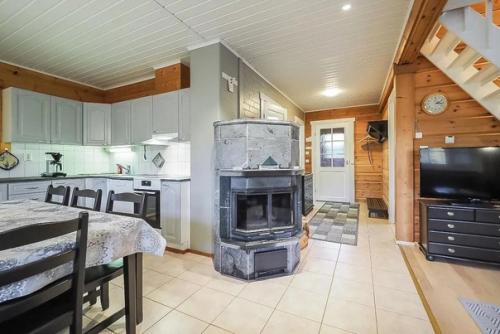 Вот такой финский домик с уютным интерьером. 02