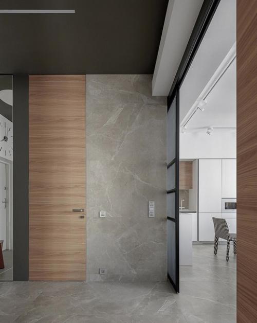 Интересная квартира - студия с отдельной спальней.