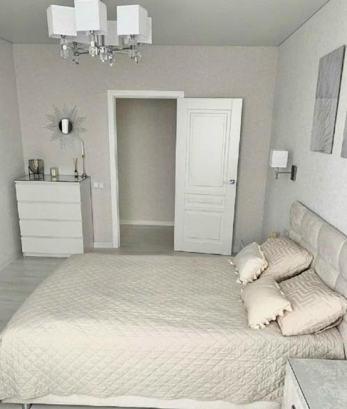 Светлый интерьер как универсальная база для жизни. 02