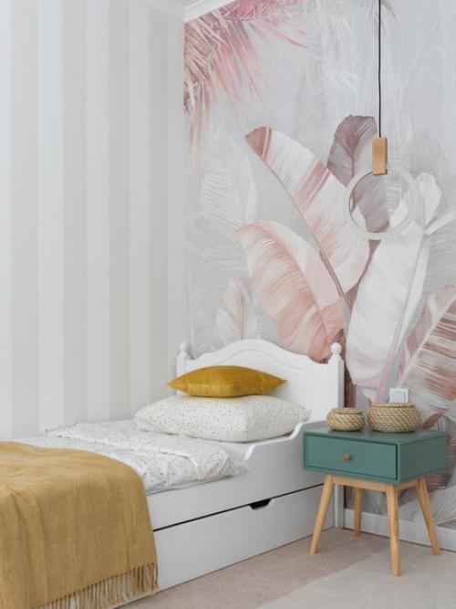 Небольшая квартира с весьма неординарным оформлением. 03