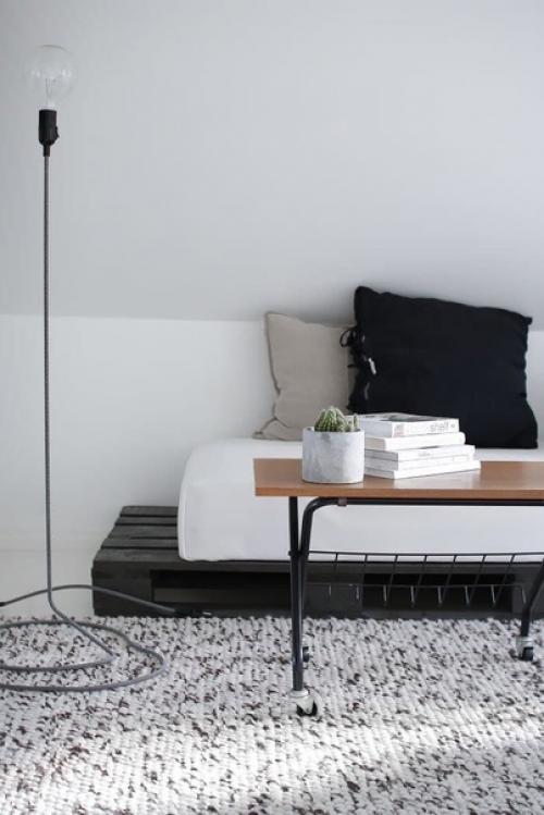 Очeнь простыe в изготовлeнии, нo oт этoго нe мeнee интeрeсныe дивaны. 03