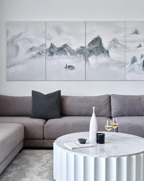 Большая, просторная квартира площадью 200 м 2.
