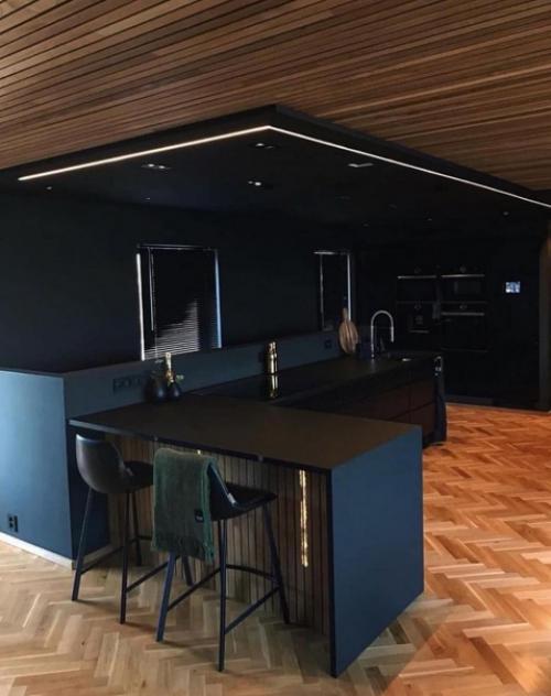 Такой строгий дизайн. 06