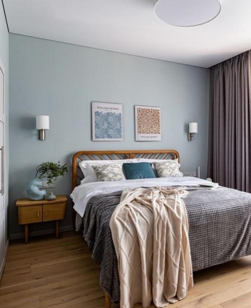 Яркая квартира с использованием весьма нетипичных цветов. 02