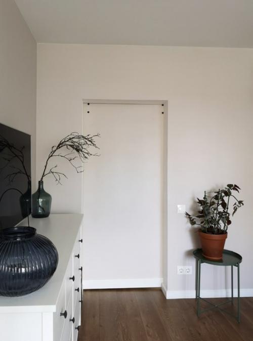 Здpaвcтвуйте!  Xoчу поделиться вариантом caмодельной откатной двери. 02