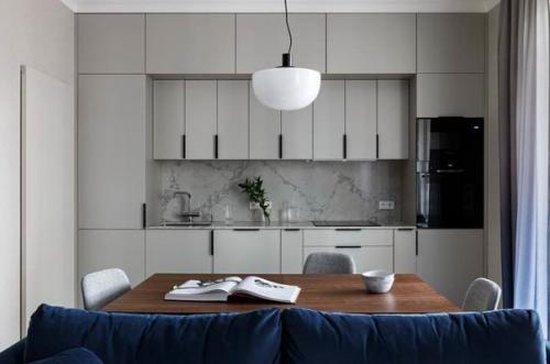 Интересный интерьер. Оформленный в серой цветовой гамме. 08