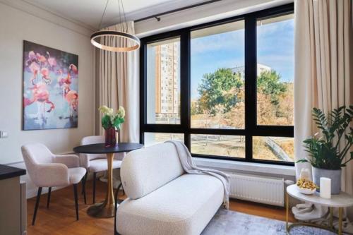 Современная евродвушка с яркими акцентами. 01